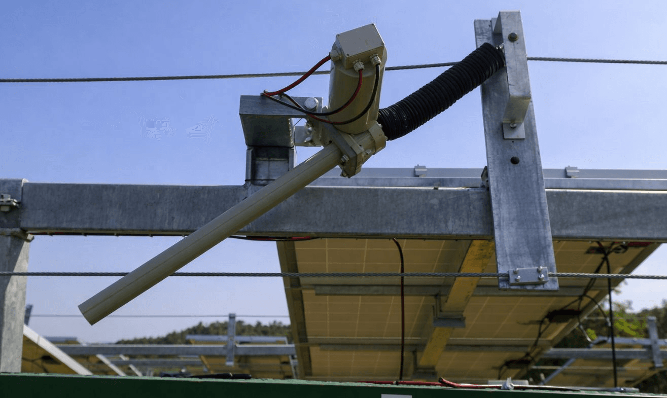 Solar power plant installation 4